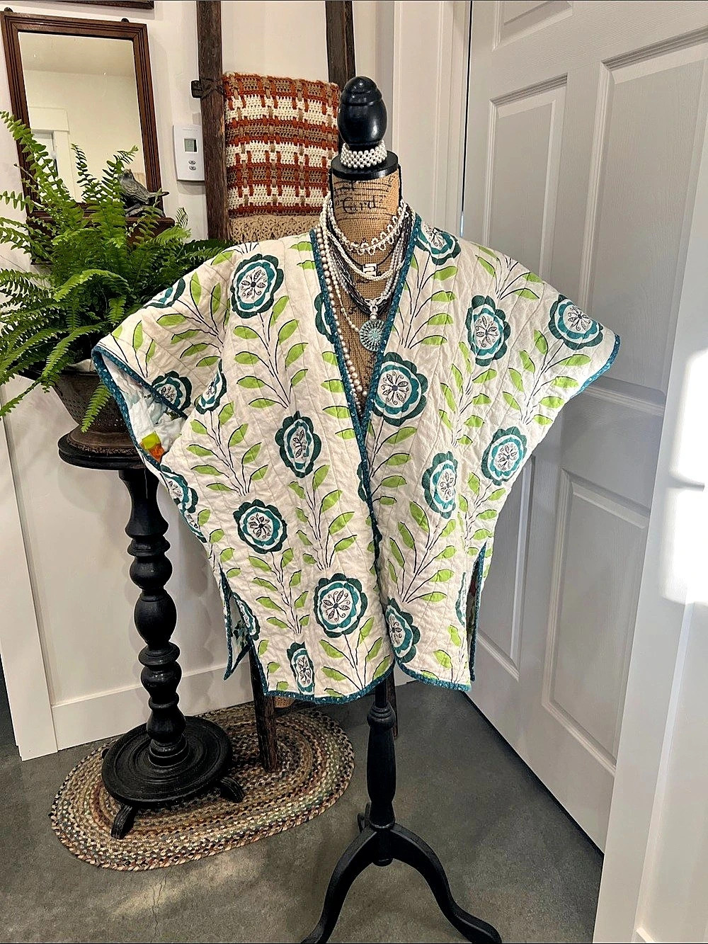 Patchwork Floral Kimono Cape in White & Green Like New